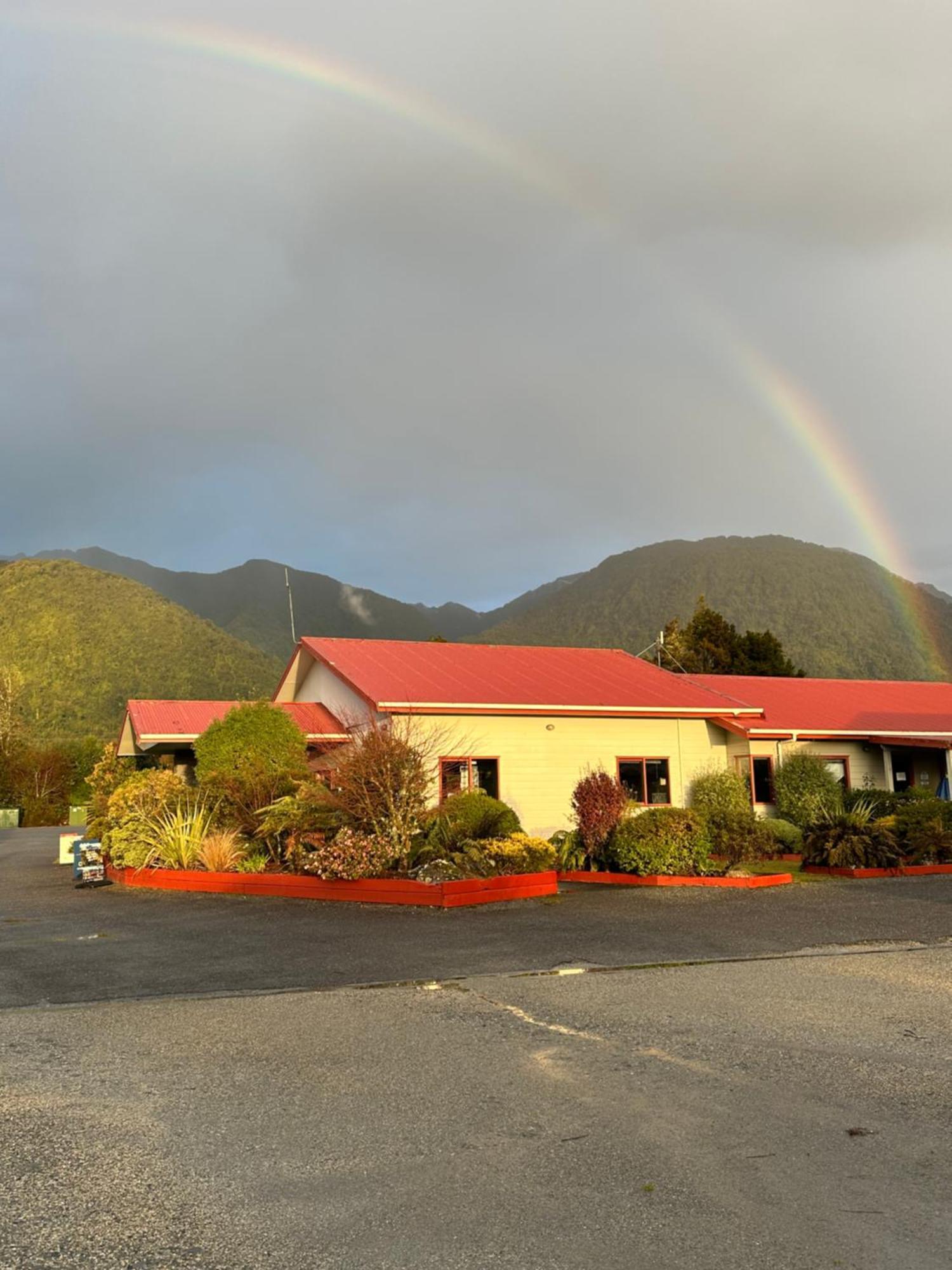 Franz Josef Top 10 Holiday Park Eksteriør bilde